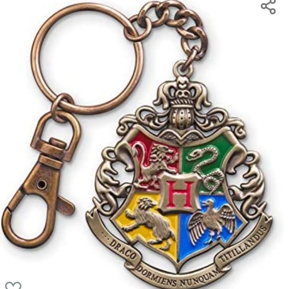 Harry potter hogwarts coat of arms crest Keychain